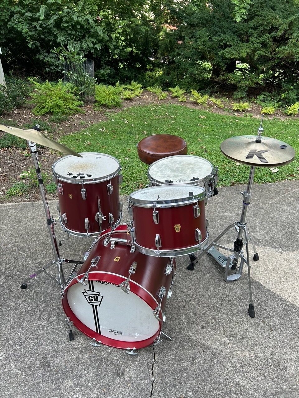 Carmon Deleone red sparkle kit