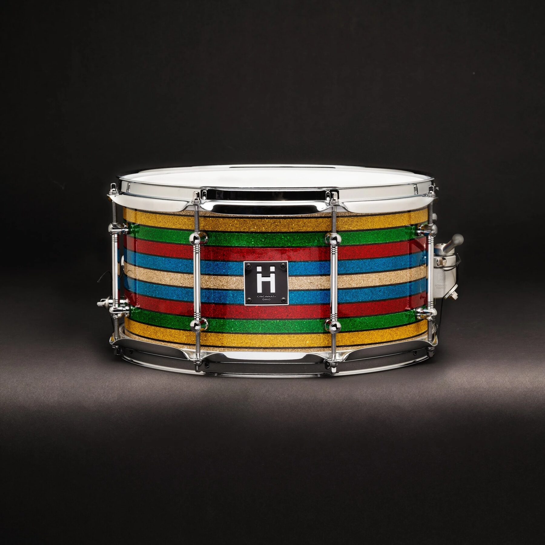 Multicolor sparkle-stripe snare
